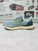 کفش کتانی آدیداس مدل ultra boost (اورجینال کارکرده)