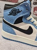 کفش کتانی زنانه نایک مدل air jordan1 high