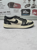 کفش کتانی مردانه نایک مدل travis scott