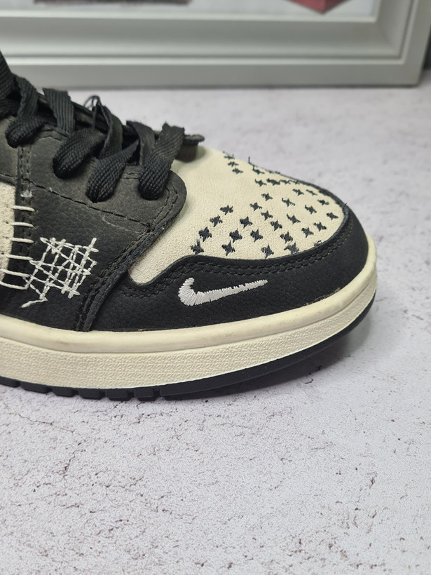 کفش کتانی مردانه نایک مدل travis scott