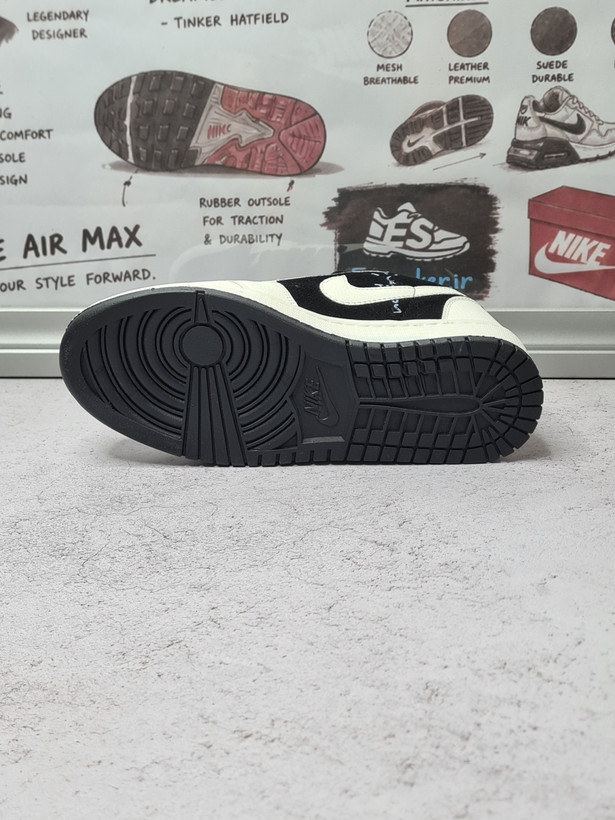 کفش کتانی زنانه نایک مدل air jordan1 dior